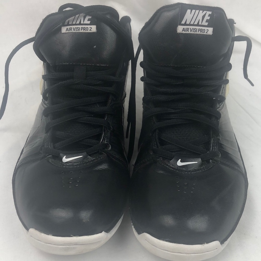Men’s Nike Air Visi Pro 2 Size 9